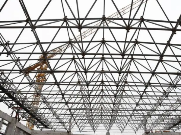 东港您了解网架加工常用的钢材类型吗？