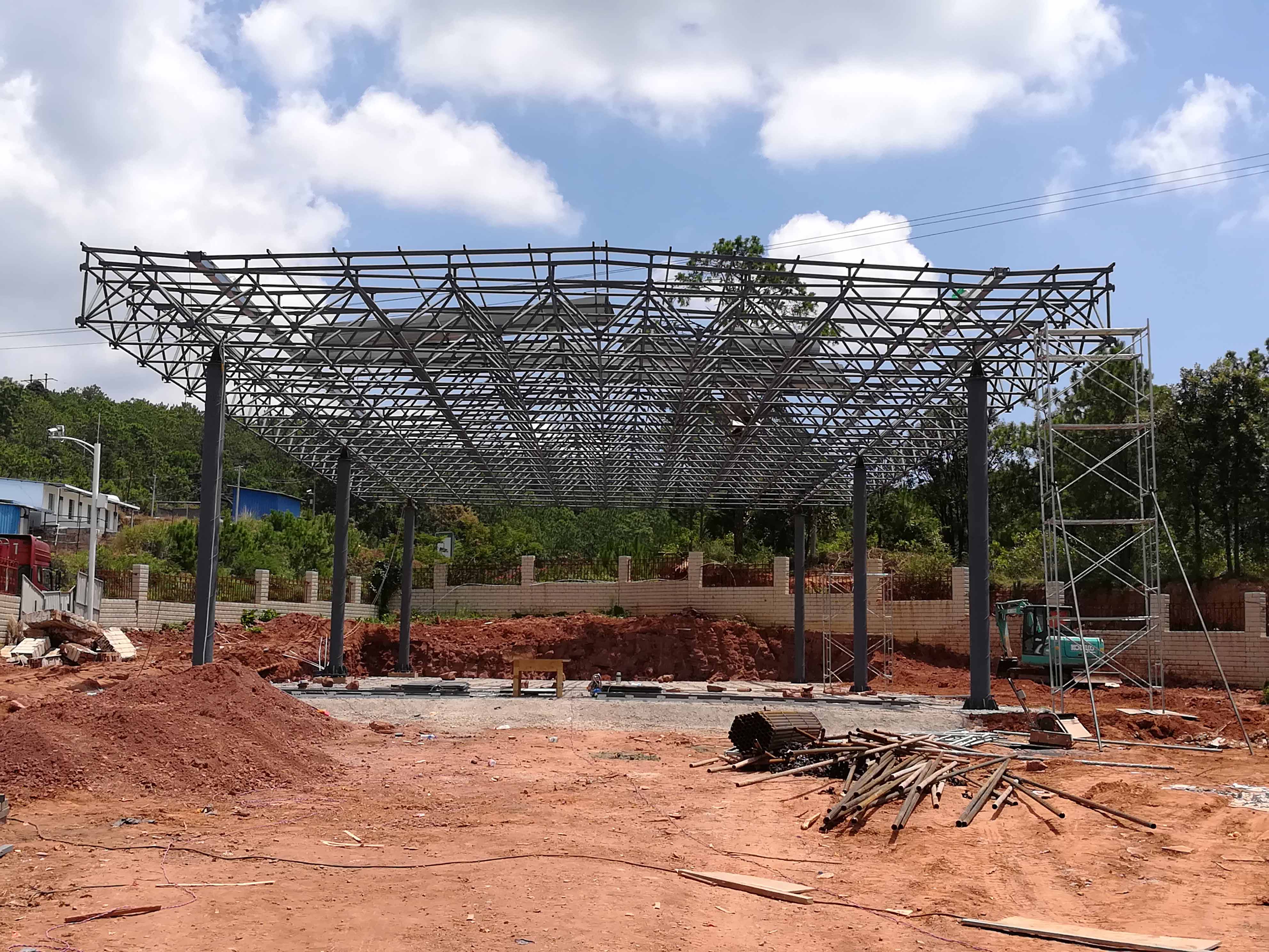 东港加油站网架屋面