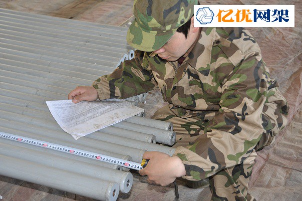 东港网架杆件复核